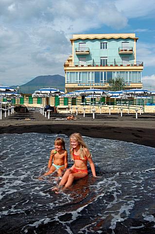 Hotel HOLIDAYS *** - Torre del Greco - CAMPANIA